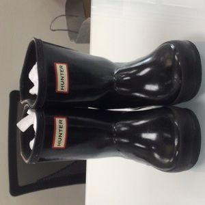 Hunter,Black, toddlers 6
